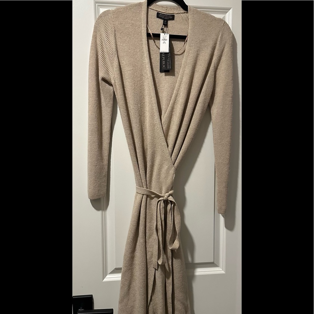Cashmere and wool wrap dress. NWT.